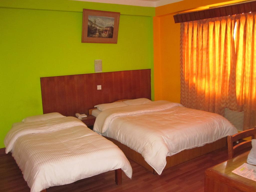Tasi Dhargey Inn Kathmandu Buitenkant foto