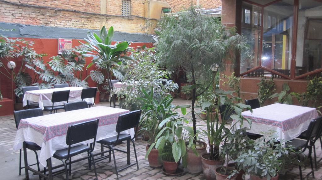 Tasi Dhargey Inn Kathmandu Buitenkant foto