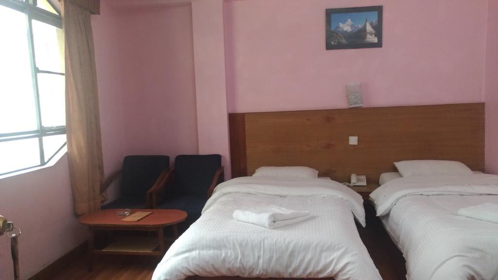 Tasi Dhargey Inn Kathmandu Buitenkant foto