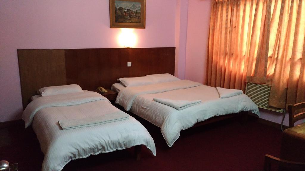 Tasi Dhargey Inn Kathmandu Buitenkant foto