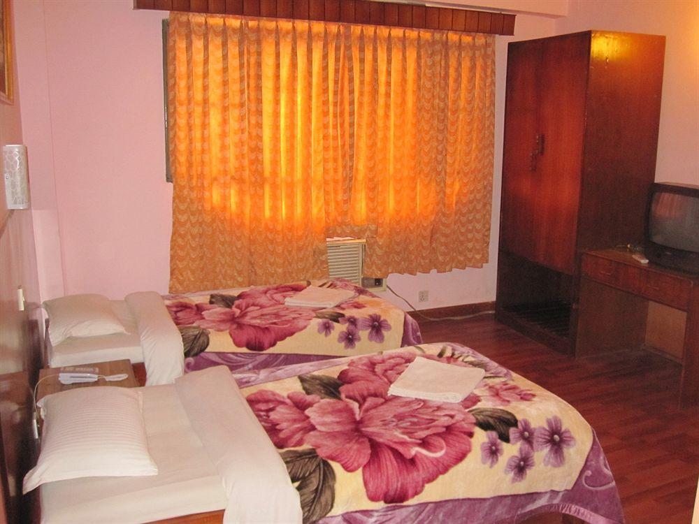 Tasi Dhargey Inn Kathmandu Buitenkant foto